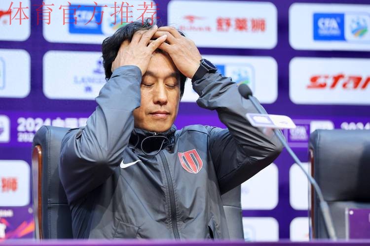 成都蓉城被坑惨了?徐正源突然翻脸不认人,拒绝续约+想回韩国! 成都蓉城被坑惨了?徐正源突然翻脸不认人,拒绝续约+想回韩国!