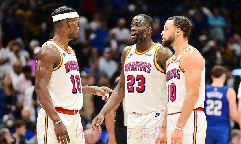 11分逆转！库里31分单节20分主宰，勇士胜爵士，格林被驱逐引争议